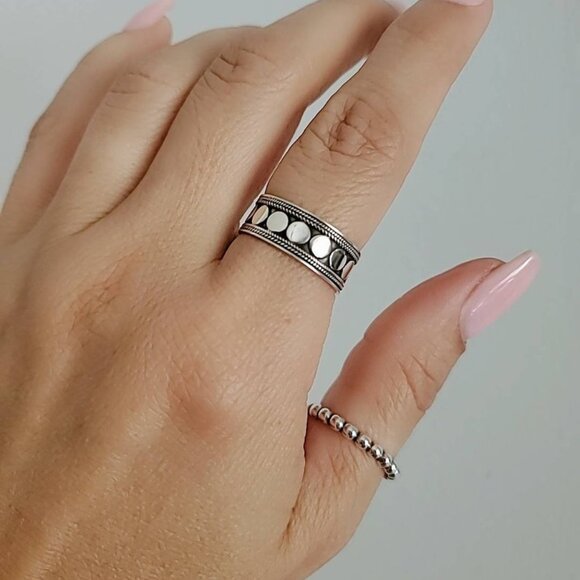 Sterling Silver Band, Bali Ring, Thin Light Band, Statement Thumb Band, Bohemian - Picture 1 of 10